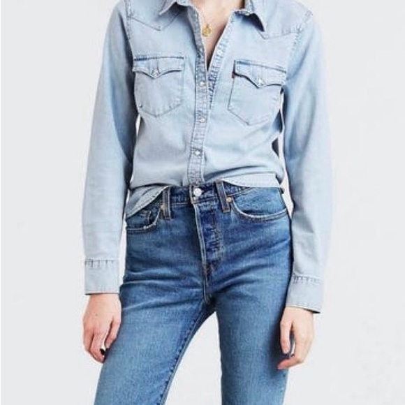 Levi’s jean shirt - Picture 8 of 9